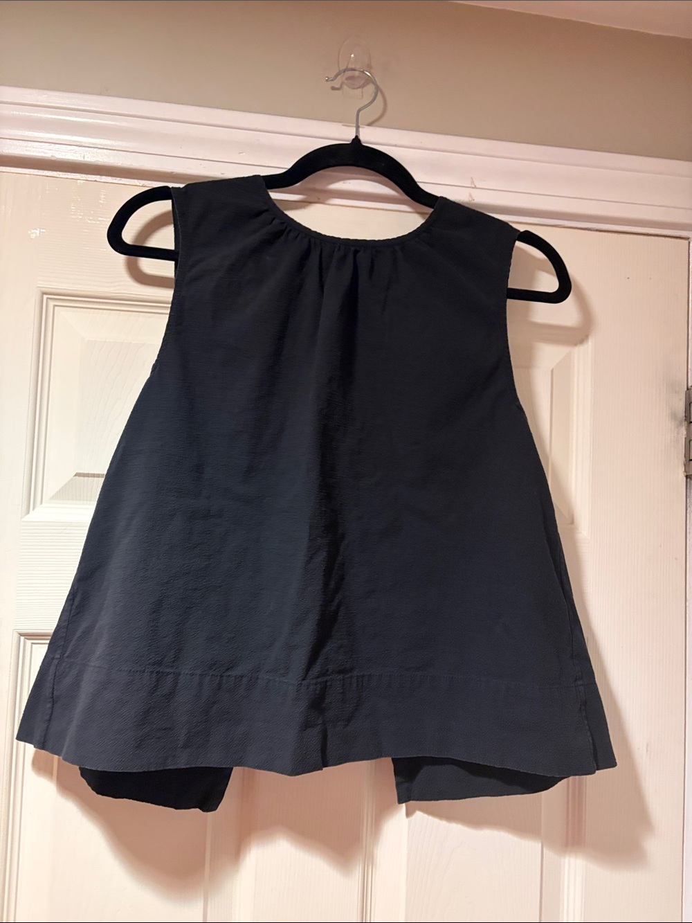 Everlane Sleeveless Tank with tie back Black S